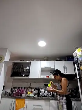 siri duque online show from March 3, 2025, 2:26 pm