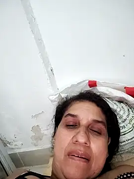 siri duque online show from March 4, 2025, 7:32 pm