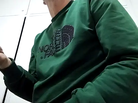 Snapshot of kopgelhadi chatting on December 2, 2024, 7:16 pm kopgelhadi online show from December 2, 2024, 7:16 pm