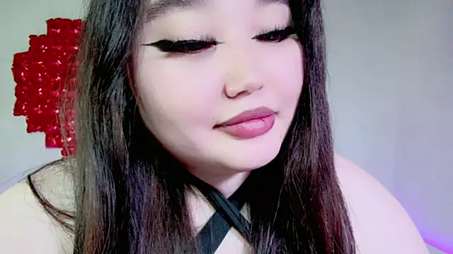 Snapshot of amina_moonlightt chatting on February 20, 2025, 7:12 am amina moonlightt online show from February 20, 2025, 7:12 am