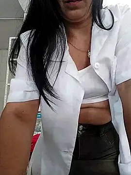 Megan jennerr online show from March 7, 2025, 2:12 pm