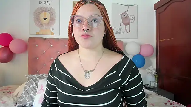 CelessteRedds online show from September 23, 2025, 1:36 pm