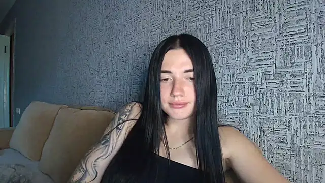 Snapshot of Liana_diva chatting on June 17, 2026, 4:52 pm Liana diva online show from June 17, 2026, 4:52 pm