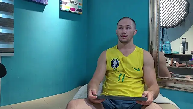 Snapshot of AxelFairchaild chatting on September 24, 2025, 1:03 pm AxelFairchaild online show from September 24, 2025, 1:03 pm