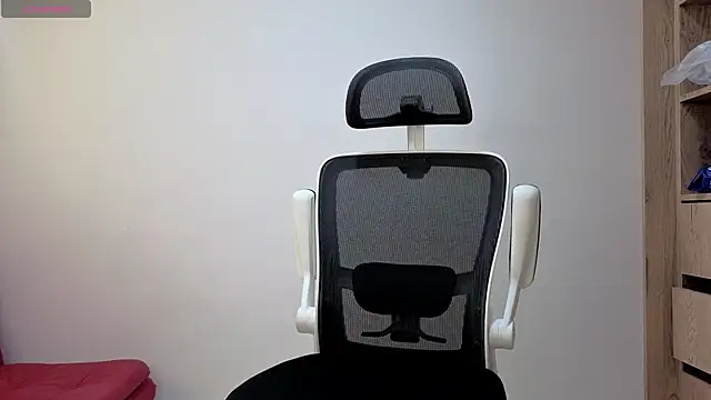 Snapshot of Cristopher23_ chatting on October 9, 2025, 2:04 pm Cristopher23 online show from October 9, 2025, 2:04 pm