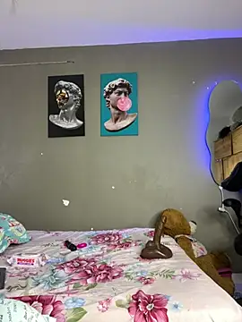 Snapshot of Lilybaudinx96 chatting on February 5, 2025, 3:45 am Lilybaudinx96 online show from February 5, 2025, 3:45 am