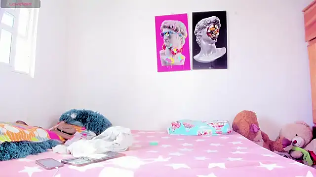 Snapshot of Lilybaudinx96 chatting on November 1, 2025, 8:22 pm Lilybaudinx96 online show from November 1, 2025, 8:22 pm