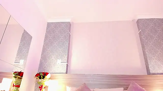 Mistyca online show from February 13, 2025, 12:11 pm