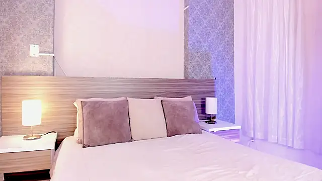 Mistyca online show from November 5, 2025, 11:10 am