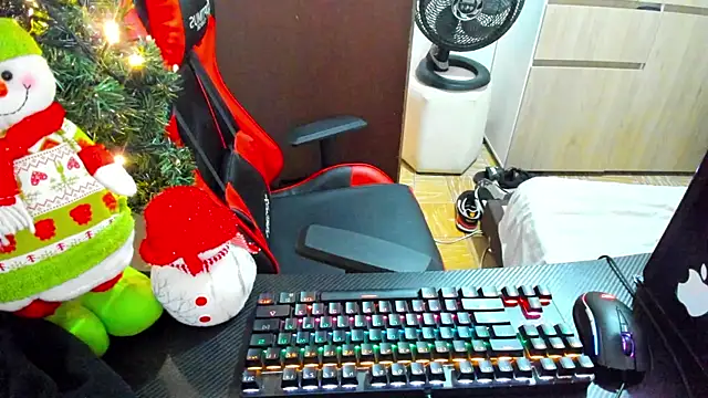 Snapshot of Calihotcaliente277 chatting on December 20, 2024, 12:16 pm Calihotcaliente277 online show from December 20, 2024, 12:16 pm