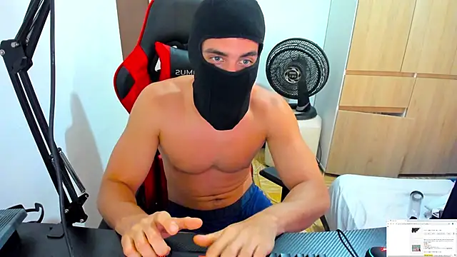 Snapshot of Calihotcaliente277 chatting on January 20, 2025, 7:14 pm Calihotcaliente277 online show from January 20, 2025, 7:14 pm