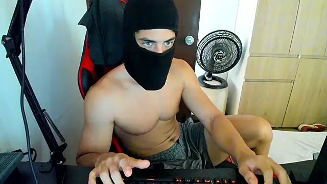 Snapshot of Calihotcaliente277 chatting on January 24, 2025, 3:13 pm Calihotcaliente277 online show from January 24, 2025, 3:13 pm