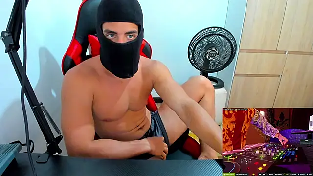 Snapshot of Calihotcaliente277 chatting on January 29, 2025, 5:56 pm Calihotcaliente277 online show from January 29, 2025, 5:56 pm