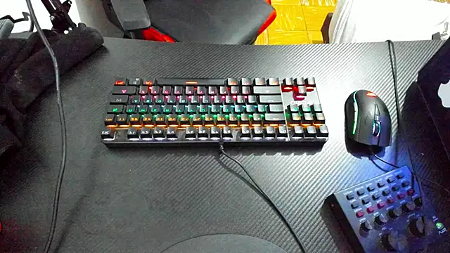 Snapshot of Calihotcaliente277 chatting on February 1, 2025, 1:09 pm Calihotcaliente277 online show from February 1, 2025, 1:09 pm