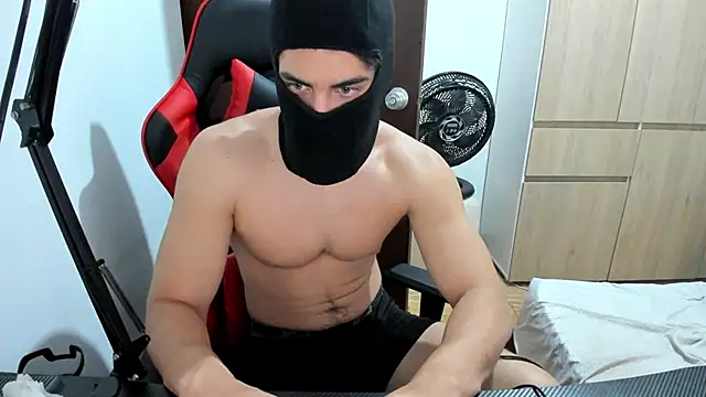 Snapshot of Calihotcaliente277 chatting on March 12, 2025, 12:47 pm Calihotcaliente277 online show from March 12, 2025, 12:47 pm