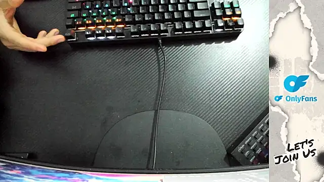 Snapshot of Calihotcaliente277 chatting on September 19, 2025, 11:00 am Calihotcaliente277 online show from September 19, 2025, 11:00 am