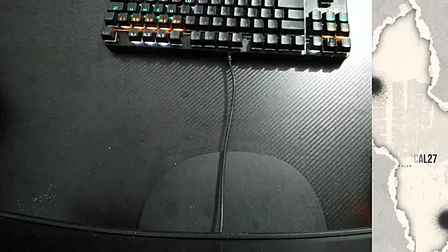 Snapshot of Calihotcaliente277 chatting on September 22, 2025, 11:01 am Calihotcaliente277 online show from September 22, 2025, 11:01 am