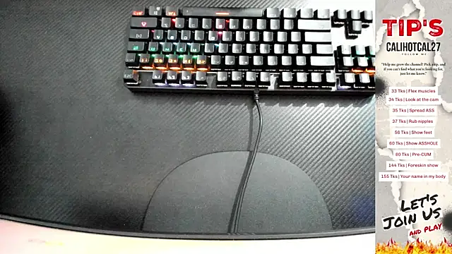 Snapshot of Calihotcaliente277 chatting on September 30, 2025, 11:04 am Calihotcaliente277 online show from September 30, 2025, 11:04 am