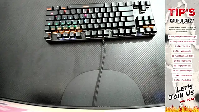 Snapshot of Calihotcaliente277 chatting on October 7, 2025, 12:13 pm Calihotcaliente277 online show from October 7, 2025, 12:13 pm