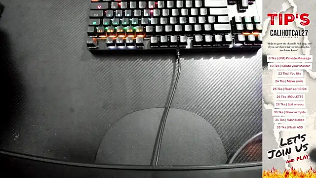 Snapshot of Calihotcaliente277 chatting on October 11, 2025, 11:09 am Calihotcaliente277 online show from October 11, 2025, 11:09 am