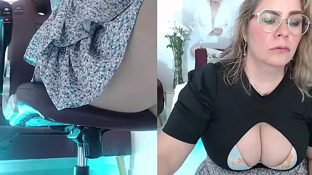 Snapshot of Serenay_ chatting on March 21, 2025, 11:23 pm Serenay online show from March 21, 2025, 11:23 pm