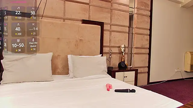 Snapshot of CassieFox_ chatting on January 10, 2025, 7:32 pm CassieFox online show from January 10, 2025, 7:32 pm