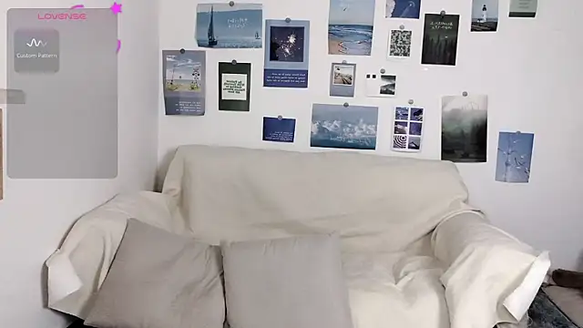 LiLiYbaby online show from January 2, 2025, 10:22 pm