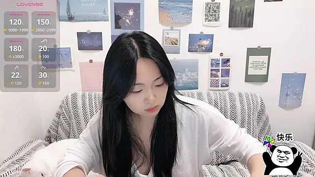 LiLiYbaby online show from November 12, 2025, 6:36 am