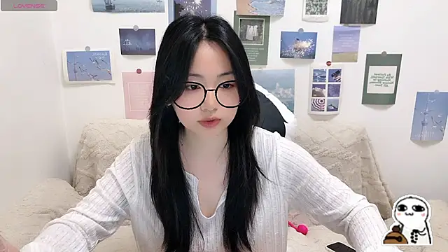 LiLiYbaby online show from February 28, 2026, 6:03 am