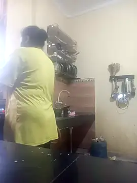 Snapshot of Punjabi_beauty123 chatting on February 9, 2025, 3:11 am Punjabi beauty123 online show from February 9, 2025, 3:11 am