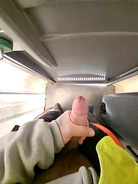 Snapshot of omarito100 chatting on November 28, 2025, 10:40 am omarito100 online show from November 28, 2025, 10:40 am