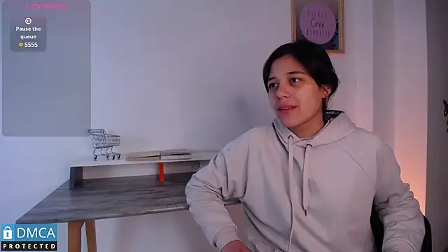 Snapshot of floriamANDjazmin chatting on February 3, 2025, 11:31 am floriamANDjazmin online show from February 3, 2025, 11:31 am