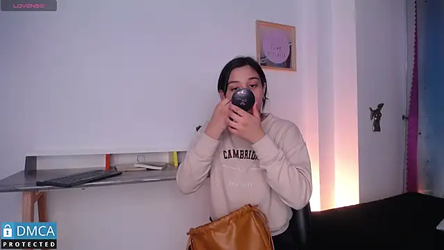 Snapshot of floriamANDjazmin chatting on February 12, 2025, 3:07 am floriamANDjazmin online show from February 12, 2025, 3:07 am