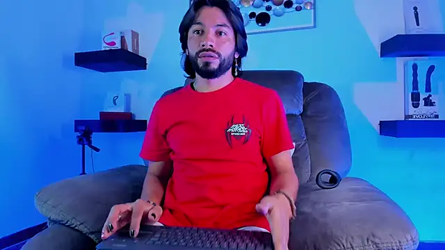 Snapshot of Chris_Fiore chatting on December 2, 2024, 3:14 pm Chris Fiore online show from December 2, 2024, 3:14 pm