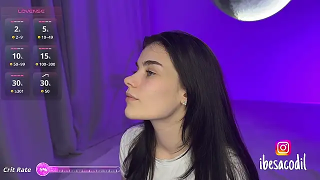 Snapshot of adriana_allien chatting on February 13, 2026, 9:44 pm adriana allien online show from February 13, 2026, 9:44 pm