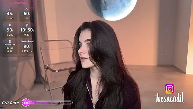 Snapshot of adriana_allien chatting on April 6, 2026, 8:10 pm adriana allien online show from April 6, 2026, 8:10 pm