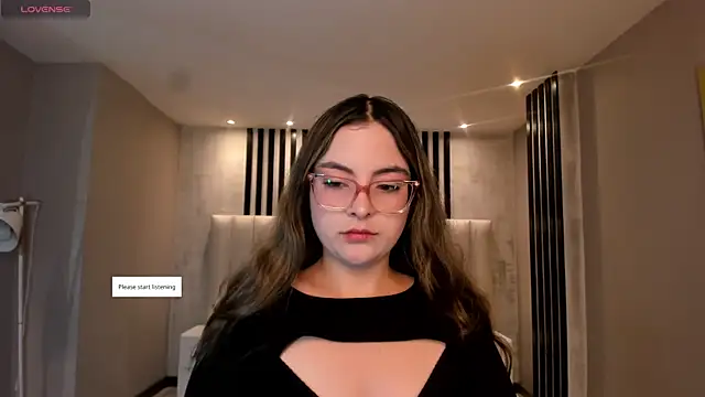 Snapshot of AllisonRogersX chatting on May 19, 2026, 10:54 am AllisonRogersX online show from May 19, 2026, 10:54 am