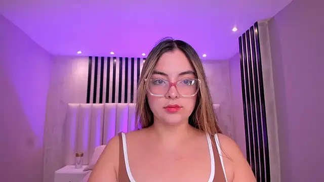 Snapshot of AllisonRogersX chatting on July 11, 2026, 12:08 pm AllisonRogersX online show from July 11, 2026, 12:08 pm