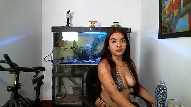 Snapshot of JacobandChloee chatting on January 25, 2025, 7:06 am JacobandChloee online show from January 25, 2025, 7:06 am