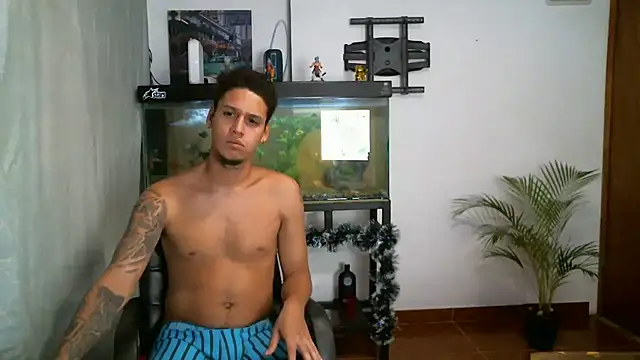 Snapshot of JacobandChloee chatting on November 27, 2025, 2:46 am JacobandChloee online show from November 27, 2025, 2:46 am