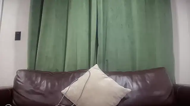 BaileyBaird online show from December 25, 2024, 12:48 am