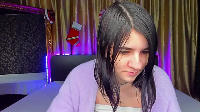  Polly Love  online show from January 10, 2026, 7:10 am