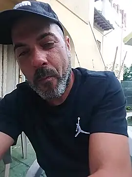 Snapshot of affascino chatting on June 3, 2026, 6:24 pm affascino online show from June 3, 2026, 6:24 pm