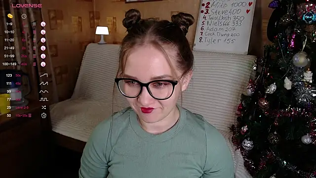 Snapshot of Miatiny chatting on December 25, 2024, 1:09 pm Miatiny online show from December 25, 2024, 1:09 pm