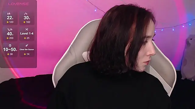 Snapshot of Robin_yourss chatting on January 10, 2025, 4:12 am Robin yourss online show from January 10, 2025, 4:12 am