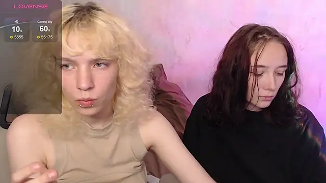 Snapshot of Robin_yourss chatting on September 12, 2025, 2:17 pm Robin yourss online show from September 12, 2025, 2:17 pm