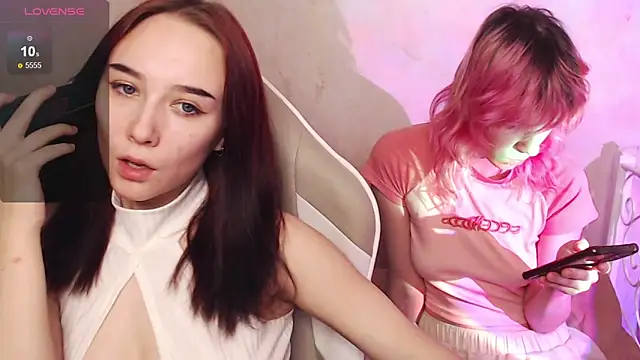 Snapshot of Robin_yourss chatting on December 17, 2025, 12:33 pm Robin yourss online show from December 17, 2025, 12:33 pm