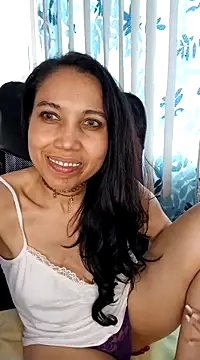 KimPielCanela online show from March 19, 2025, 11:28 am