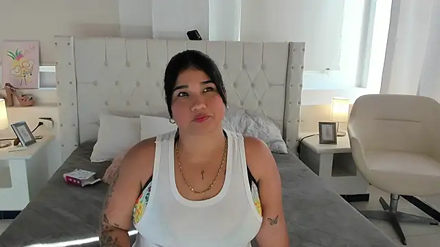 Snapshot of Gabycutee chatting on January 10, 2025, 8:15 pm Gabycutee online show from January 10, 2025, 8:15 pm