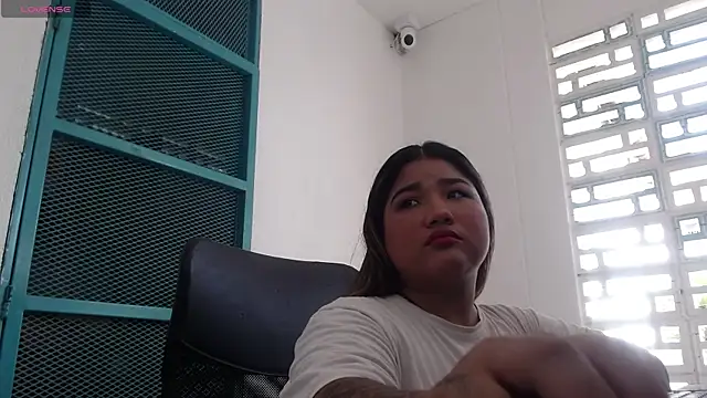 Snapshot of Gabycutee chatting on September 21, 2025, 8:21 pm Gabycutee online show from September 21, 2025, 8:21 pm